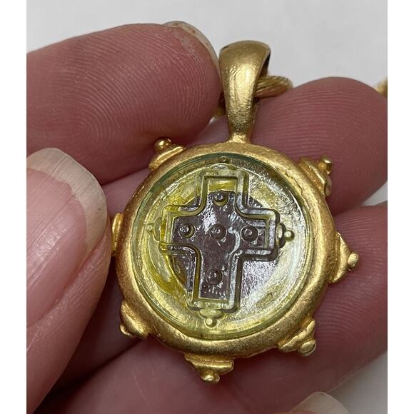 Susan Shaw Venetian Glass Intaglio Cross Pendant Necklace 16" 24kt Plate 3" Ext - Picture 11 of 14